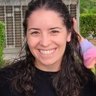 Rebecca Naveh